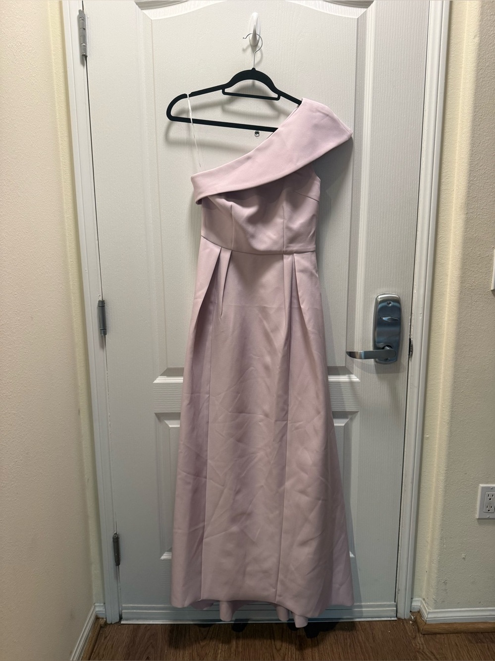 ELLIATT Saphine One Shoulder Evening Gown in Pink. Size S NWT - Picture 4 of 7